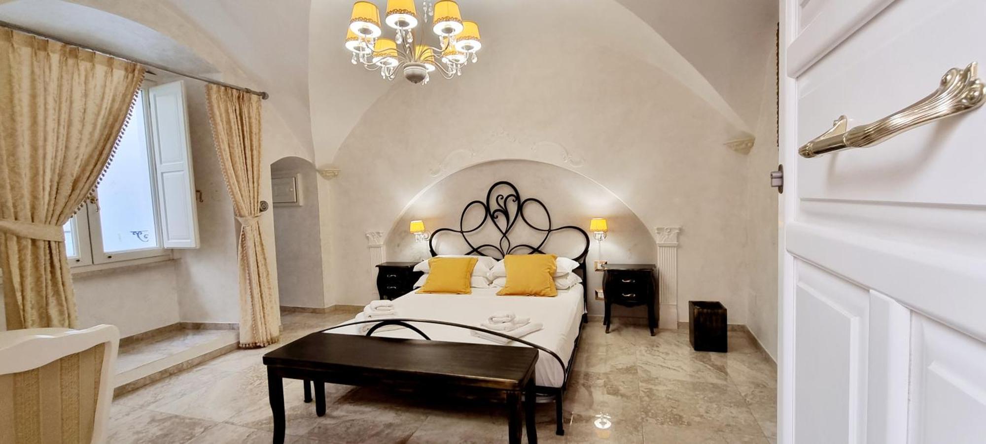 Palazzo Castiglione Bed and Breakfast Gallipoli Eksteriør billede