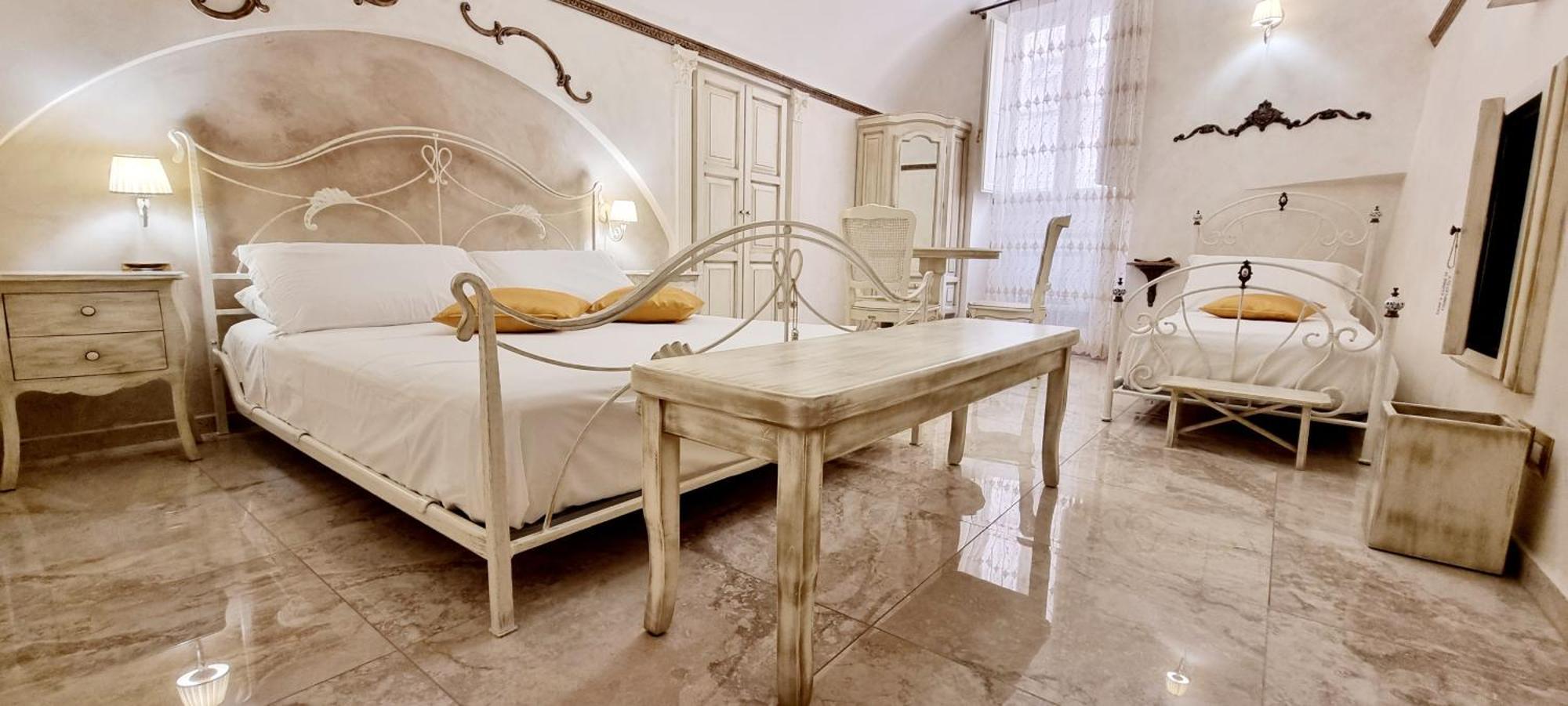 Palazzo Castiglione Bed and Breakfast Gallipoli Eksteriør billede