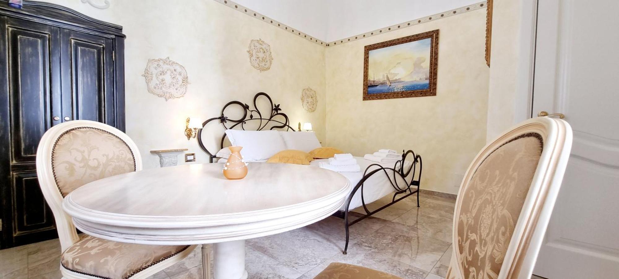 Palazzo Castiglione Bed and Breakfast Gallipoli Eksteriør billede